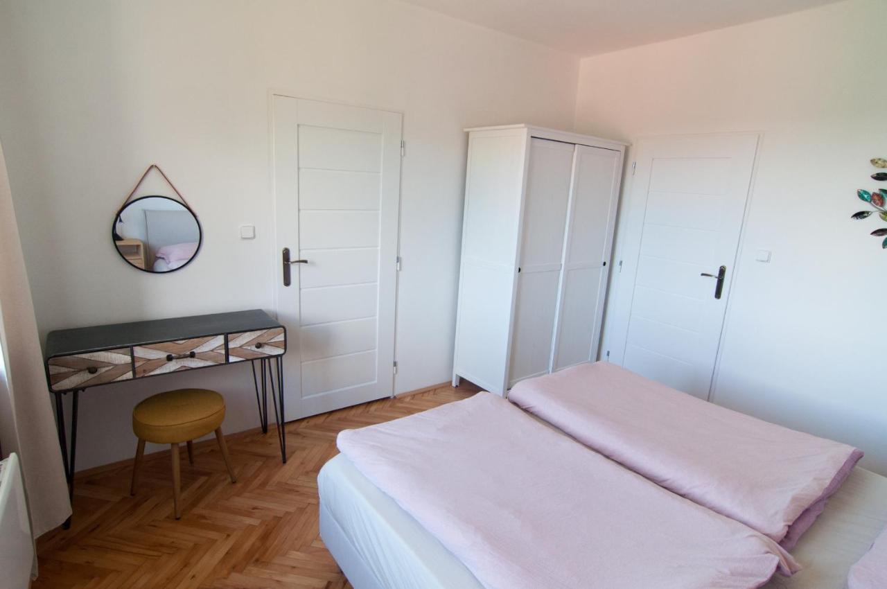 Teplice nad Metují Apartman Na Kamenci מראה חיצוני תמונה